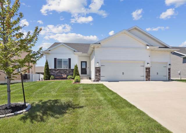 Property at 855 NE Addison Dr, Waukee, IA 50263, 4 beds, 3 baths