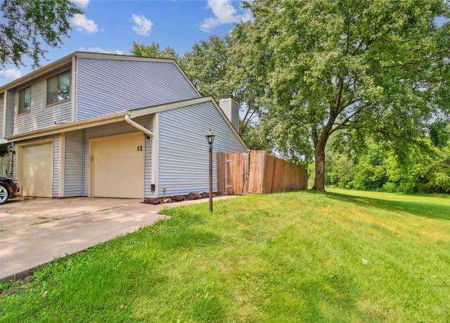 Property at 911 Breezewood Cir, Altoona, IA 50009, 2 beds, 2 baths