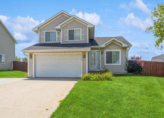Property at 2322 NW Cherry St, Ankeny, IA 50023, 4 beds, 2.5 baths
