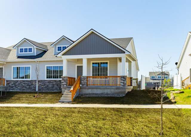 Property at 9749 Regatta Ln, Johnston, IA 50131, 3 beds, 3 baths