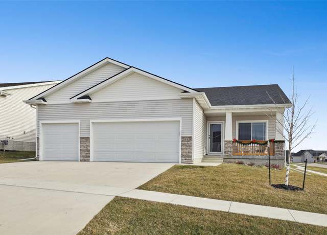 Property at 1143 Tuscany Dr SE, Altoona, IA 50009, 3 beds, 2 baths