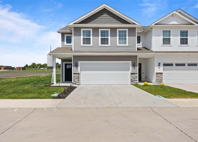 Property at 2822 NW 33rd Ln, Ankeny, IA 50023, 3 beds, 2.5 baths