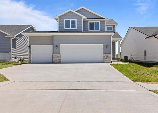 Property at 108 S Valley View Dr, Norwalk, IA 50211, 3 beds, 2.5 baths