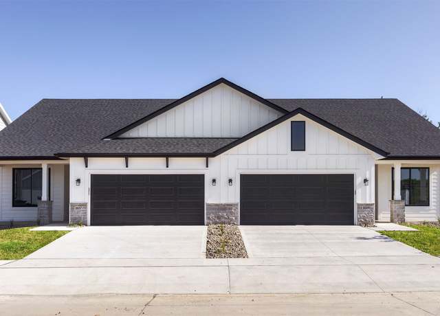 Property at 1609 Garland Ave, Norwalk, IA 50021, 3 beds, 3 baths