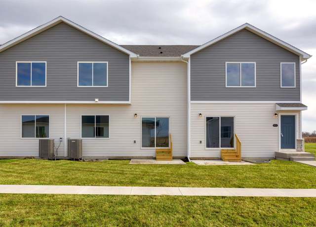 Property at 2816 Quartz Ave NE, Bondurant, IA 50035, 3 beds, 2.5 baths