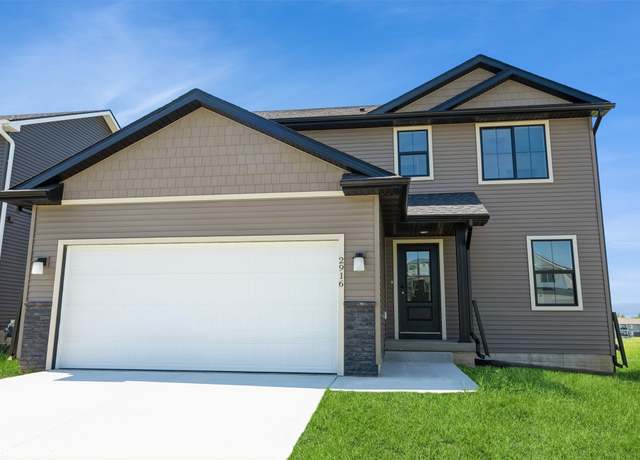Property at 2916 Yordi Dr, Norwalk, IA 50211, 3 beds, 2.5 baths