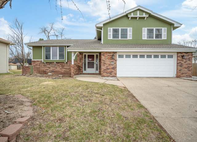 Property at 1035 Belle Mar Dr, West Des Moines, IA 50266, 3 beds, 4 baths