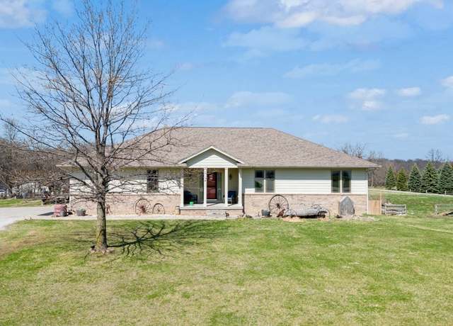Property at 7440 NE 114th Ave, Bondurant, IA 50035, 3 beds, 3 baths