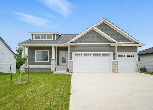 Property at 95 NW Hidden Knoll Dr, Waukee, IA 50263, 4 beds, 3 baths