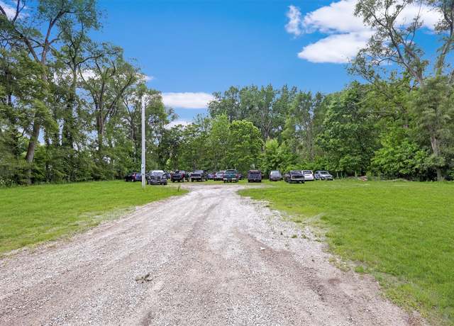 Property at 30 NW 47th Pl, Des Moines, IA 50313