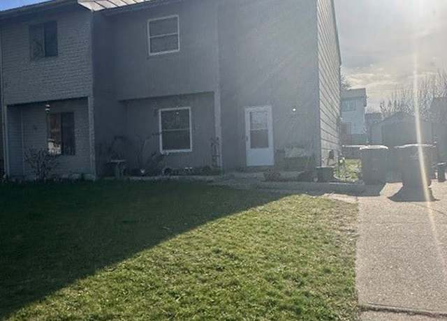 Property at 3607 Williams St, Des Moines, IA 50317, 3 beds, 1.5 baths