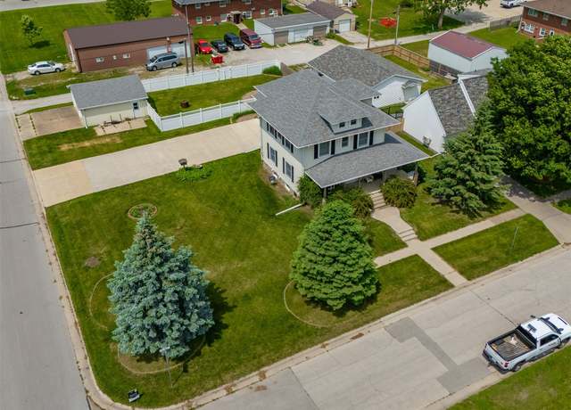 Property at 509 2nd Ave, Slater, IA 50244, 4 beds, 1.5 baths