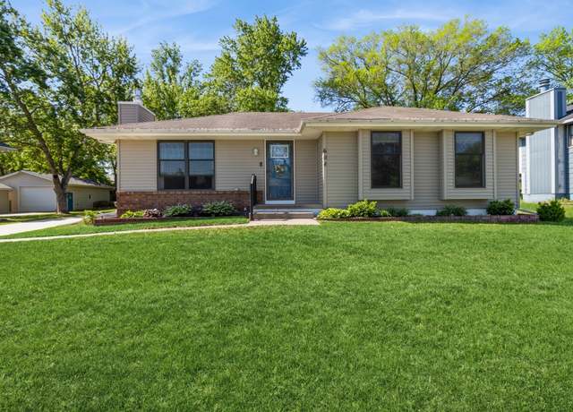 Property at 604 NE 8th St, Grimes, IA 50111, 3 beds, 2 baths