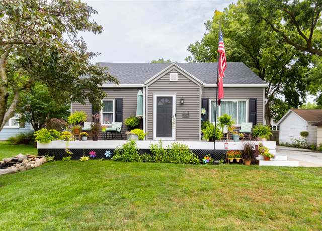 Property at 5011 Ovid Ave, Des Moines, IA 50310, 4 beds, 2 baths