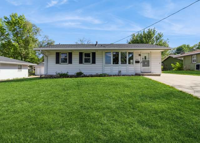Property at 2741 Richmond Ave, Des Moines, IA 50317, 4 beds, 2 baths