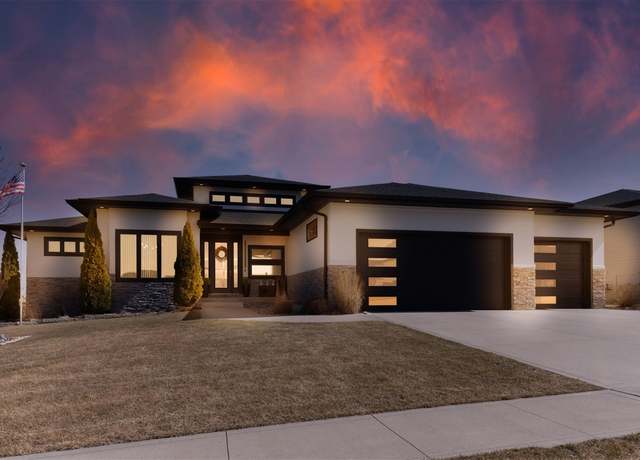 Property at 3875 Westwind Ct, Waukee, IA 50263, 4 beds, 4.5 baths
