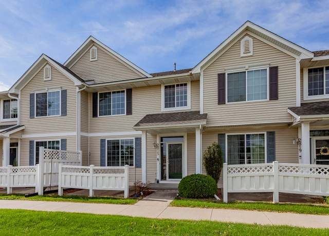 Property at 2815 Ashland Ct, Altoona, IA 50009, 2 beds, 2.5 baths