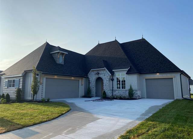 Property at 205 SW 17th St, Ankeny, IA 50023, 4 beds, 3 baths