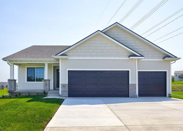 Property at 5543 167th St, Urbandale, IA 50323, 3 beds, 2 baths