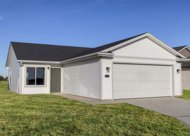 Property at 2215 Legacy Dr, Norwalk, IA 50211, 3 beds, 2 baths