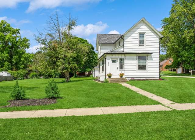 Property at 140 N 7th St, Carlisle, IA 50047, 4 beds, 2 baths