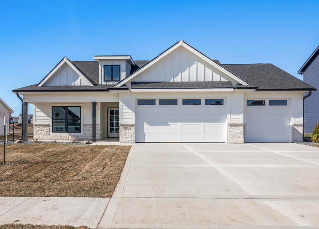 Property at 2814 NW Westwood Ct, Ankeny, IA 50023, 2 beds, 2.5 baths