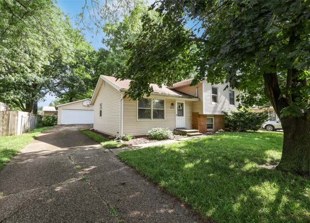 Property at 4220 Wilson Ave, Des Moines, IA 50317, 3 beds, 1 bath
