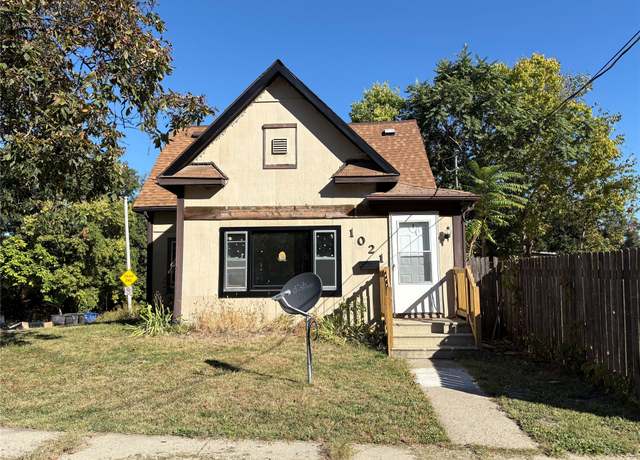 Property at 1021 Franklin Ave, Des Moines, IA 50314, 2 beds, 1 bath