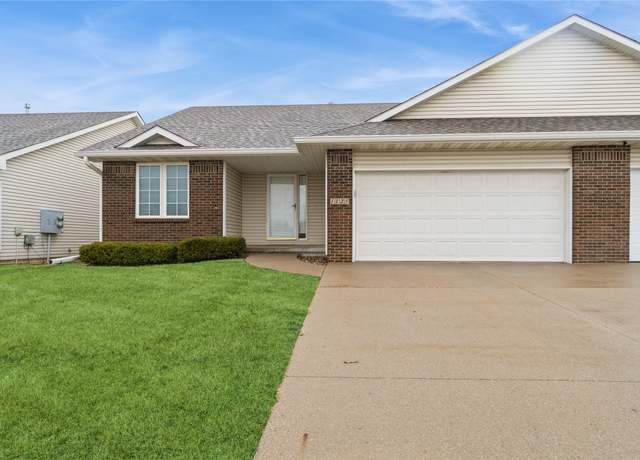 Property at 1125 Venbury Dr, Altoona, IA 50009, 2 beds, 2 baths