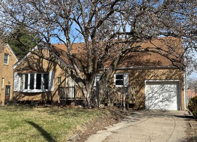 Property at 4111 Allison Ave, Des Moines, IA 50310, 4 beds, 2 baths