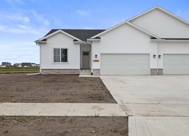 Property at 1606 NW Driftwood Dr, Ankeny, IA 50023, 3 beds, 2 baths