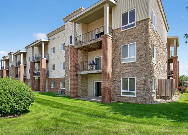 Property at 6350 Coachlight Dr #2102, West Des Moines, IA 50266, 2 beds, 2 baths