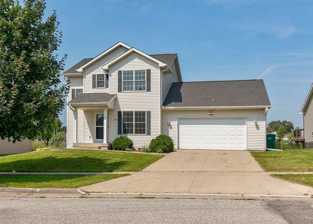 Property at 839 Poe Ave, Ames, IA 50014, 3 beds, 3.5 baths