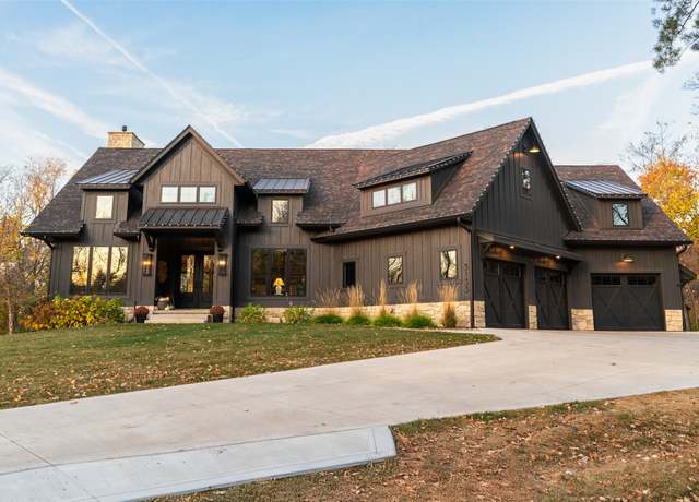 Property at 3133 NW 85th Pl, Ankeny, IA 50023, 3 beds, 3.5 baths