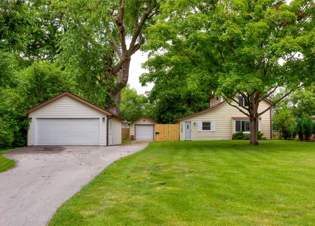 Property at 1144 57th St, Des Moines, IA 50311, 2 beds, 1 bath
