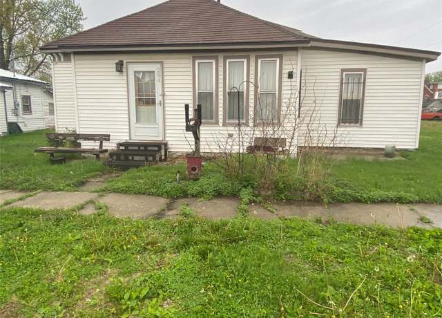Property at 204 Missouri Ave, Lorimor, IA 50149, 3 beds, 1 bath