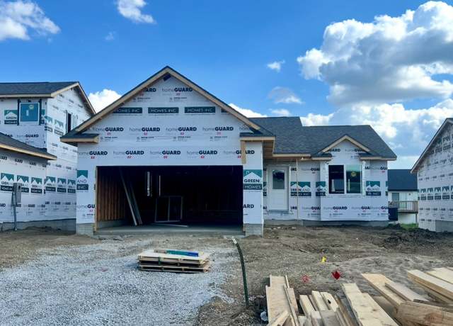 Property at 928 Spruce Ave, Norwalk, IA 50211, 3 beds, 2 baths