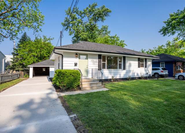 Property at 4034 71st St, Urbandale, IA 50322, 3 beds, 1 bath