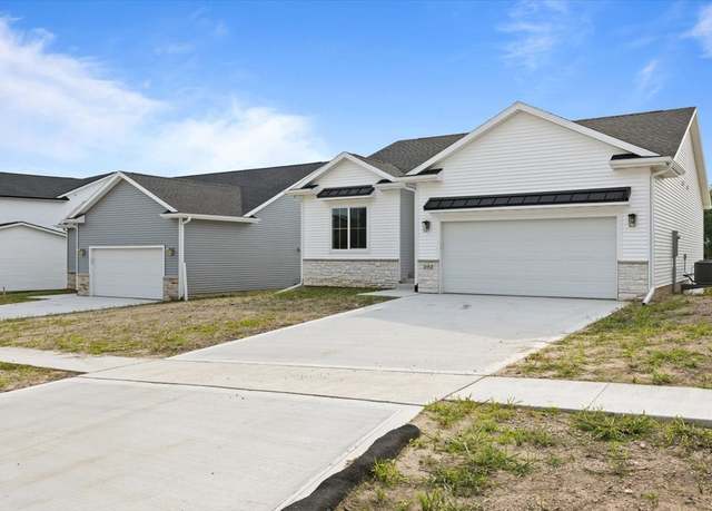 Property at 392 Napoli Ave, West Des Moines, IA 50266, 4 beds, 3 baths