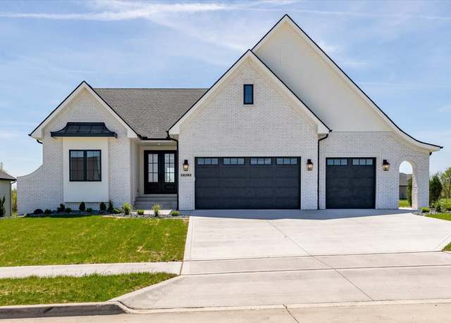 Property at 18284 Baxter Pl, Clive, IA 50325, 4 beds, 4 baths