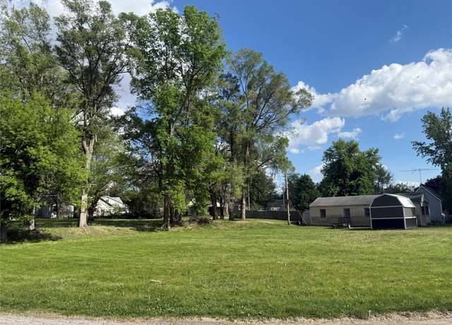 Property at 1418 W 3rd St, Perry, IA 50220