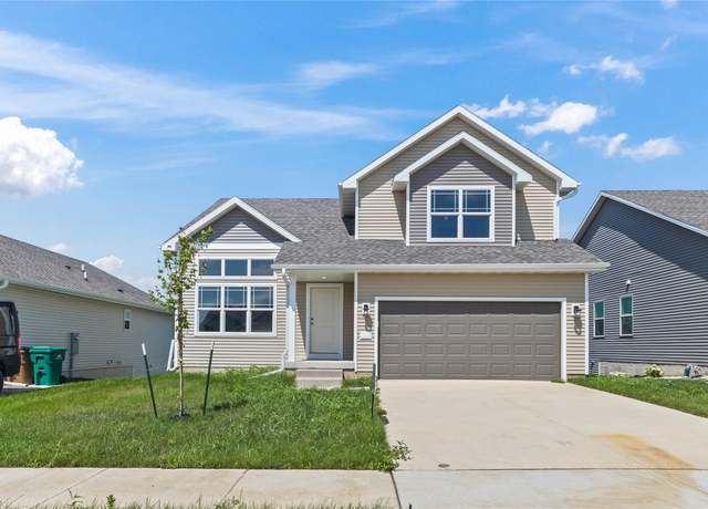 Property at 209 S Valley View Dr, Norwalk, IA 50211, 3 beds, 2.5 baths