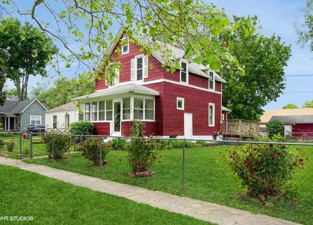 Property at 2638 Capitol Ave, Des Moines, IA 50317, 3 beds, 2 baths