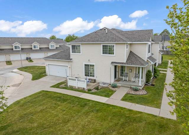 Property at 113 NW 27th St, Ankeny, IA 50023, 4 beds, 2.5 baths