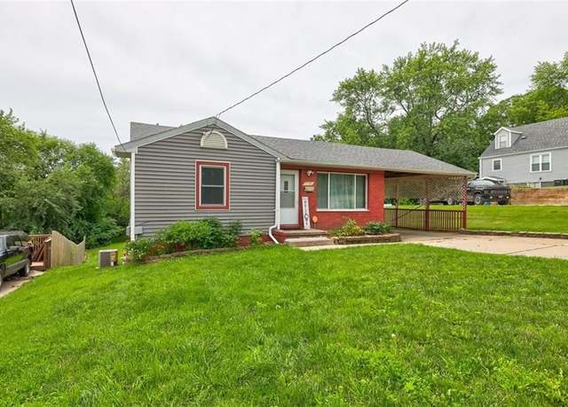 Property at 216 Virginia Ave, Des Moines, IA 50315, 2 beds, 1 bath