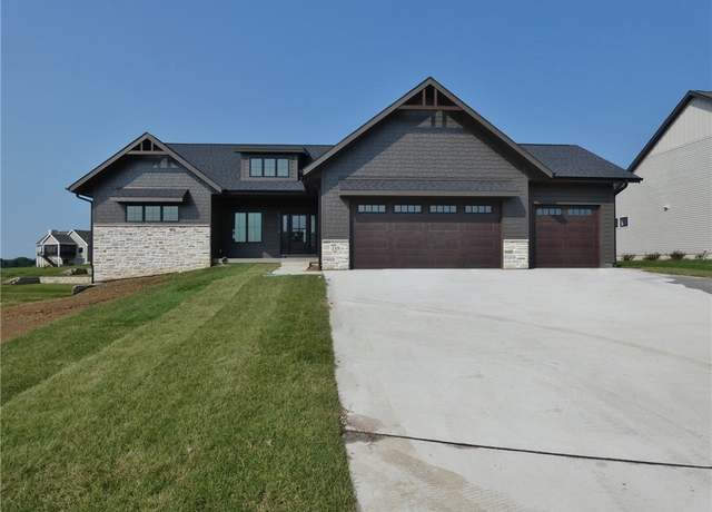 Property at 215 Aspen Cir, Pella, IA 50219, 5 beds, 3 baths