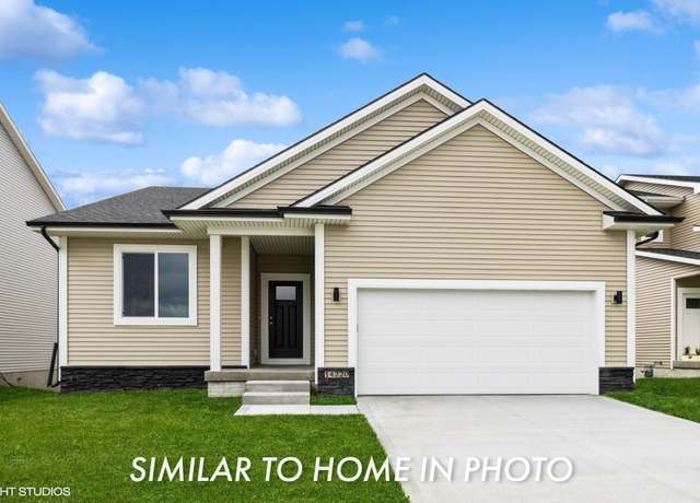Property at 14230 Northpark Dr, Urbandale, IA 50323, 3 beds, 2 baths
