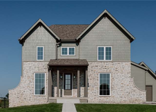 Property at 147 N 36th St, Cumming, IA 50061, 4 beds, 2.5 baths