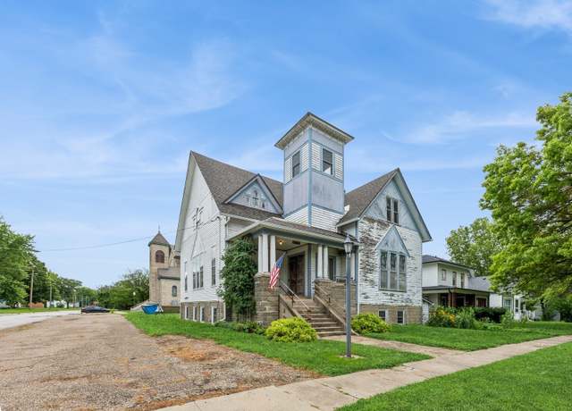 Property at 323 N Division St, Stuart, IA 50250, 3 beds, 3 baths