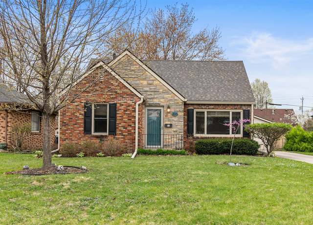 Property at 308 18th Pl, West Des Moines, IA 50265, 3 beds, 1 bath